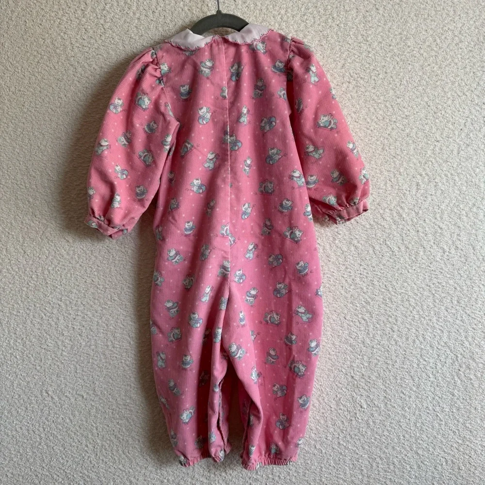 Vintage Osh Kosh B’Gosh Baby Corduroy Pink Sledding‎ Bears Romper 24 months